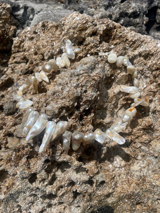 CATALEYA NECKLACE