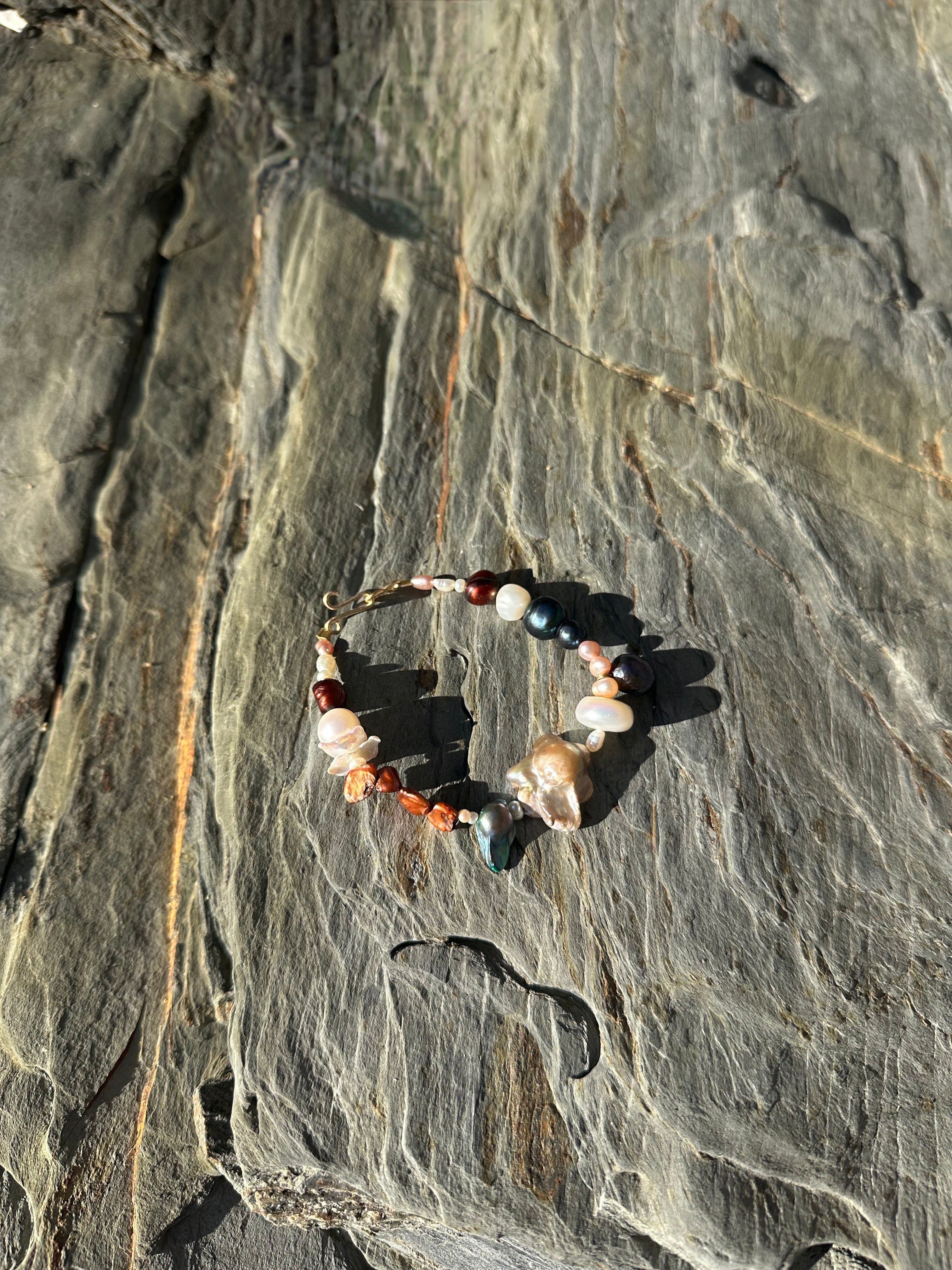 ANTON BRACELET