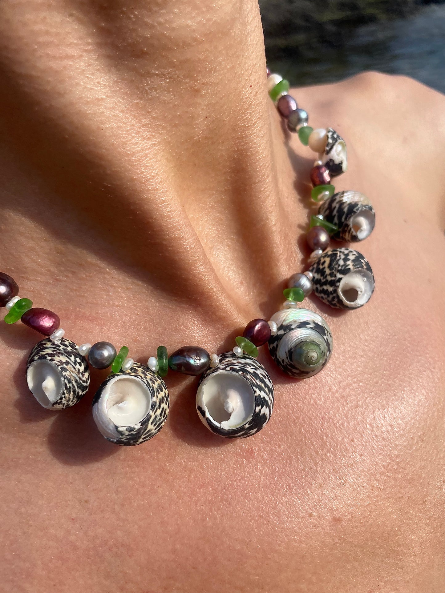 SNAILS NECKLACE