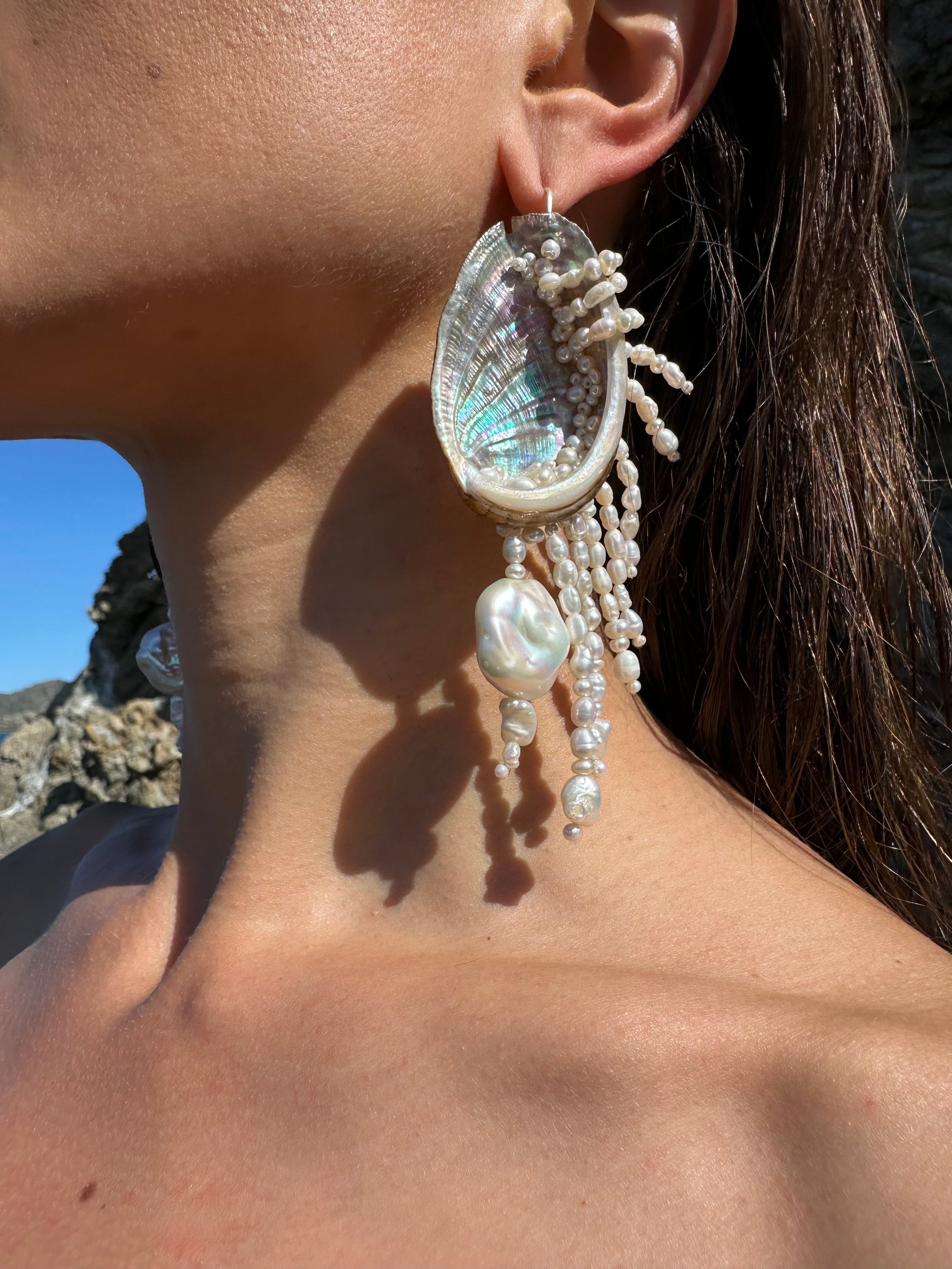 ABALUNA CASTANIA EARRINGS