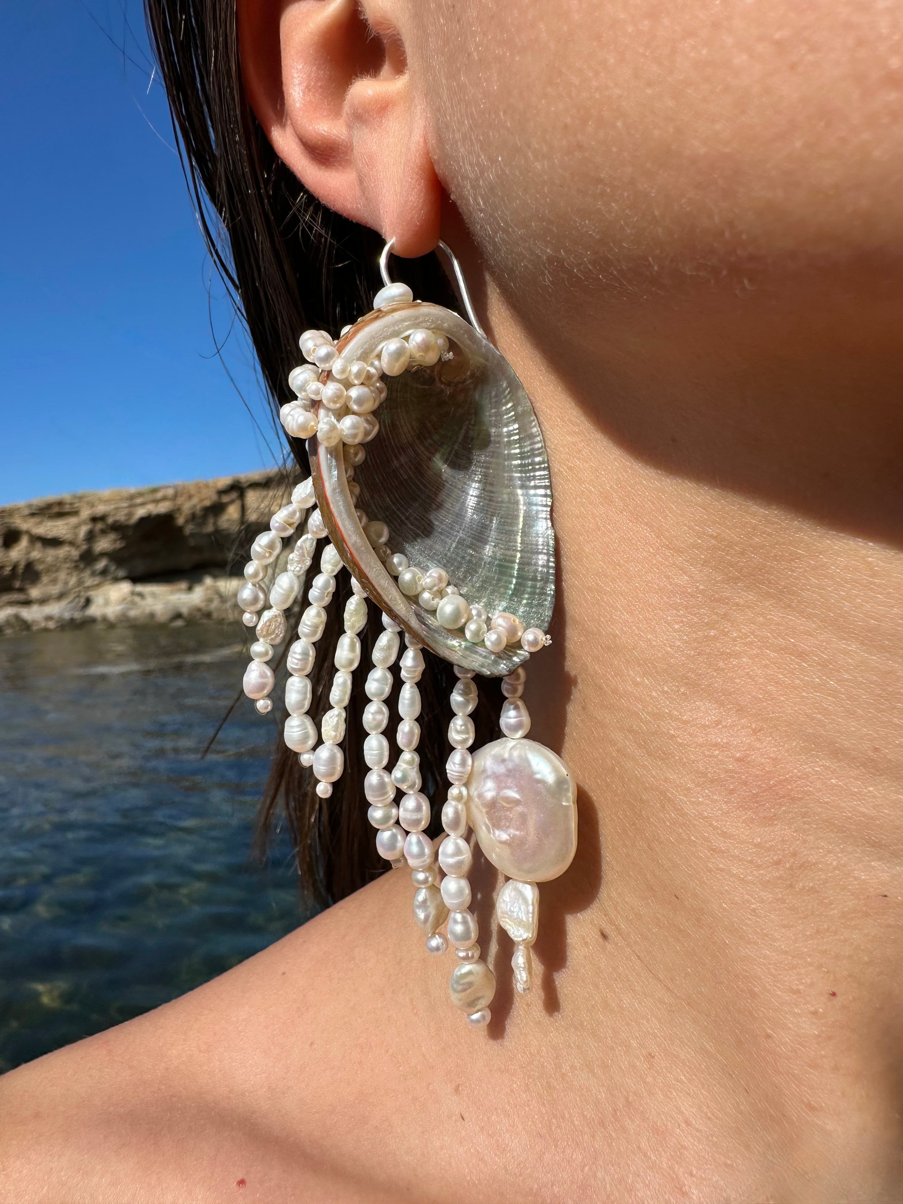 ABALUNA CASTANIA EARRINGS