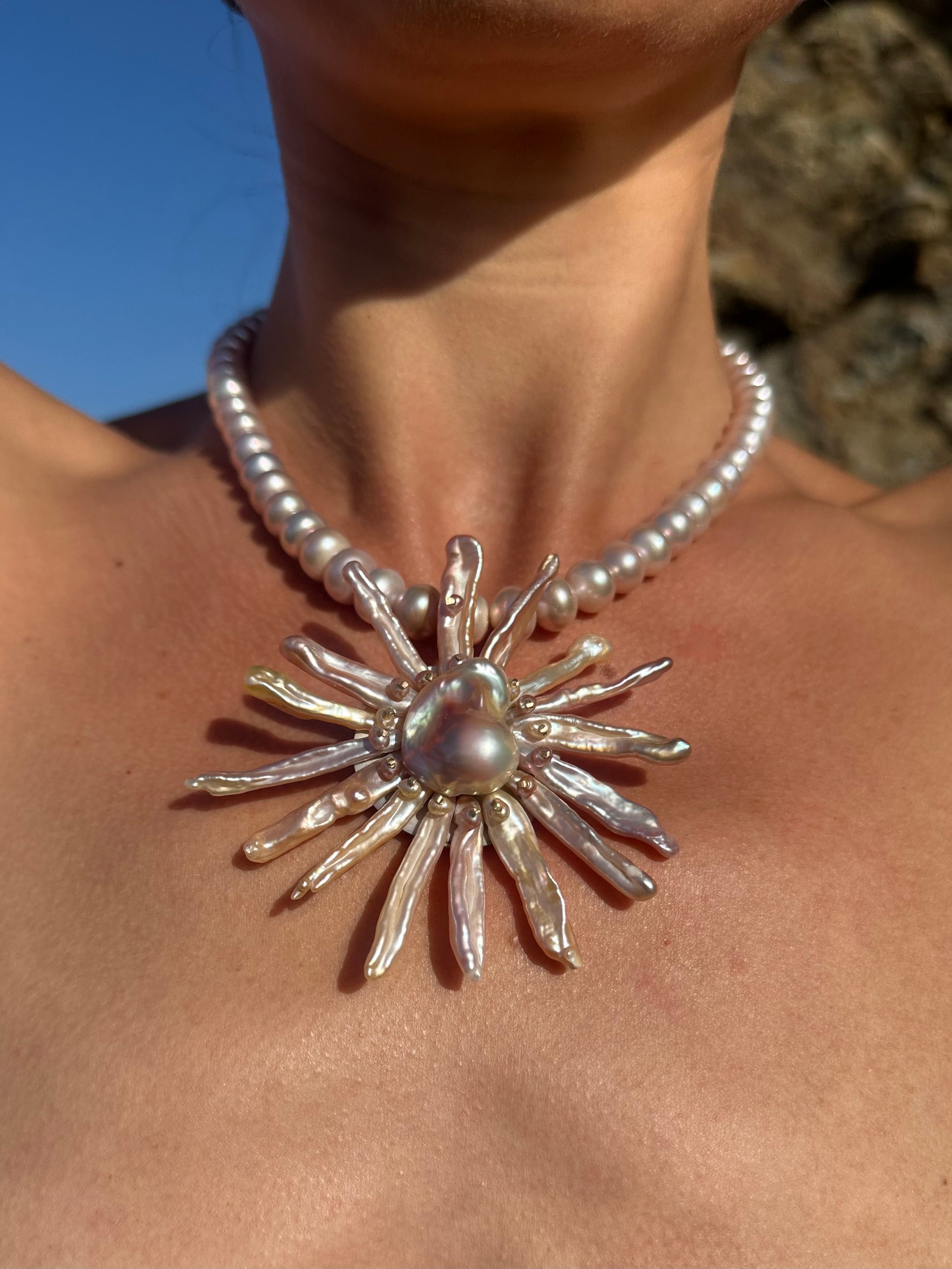 SOL NECKLACE