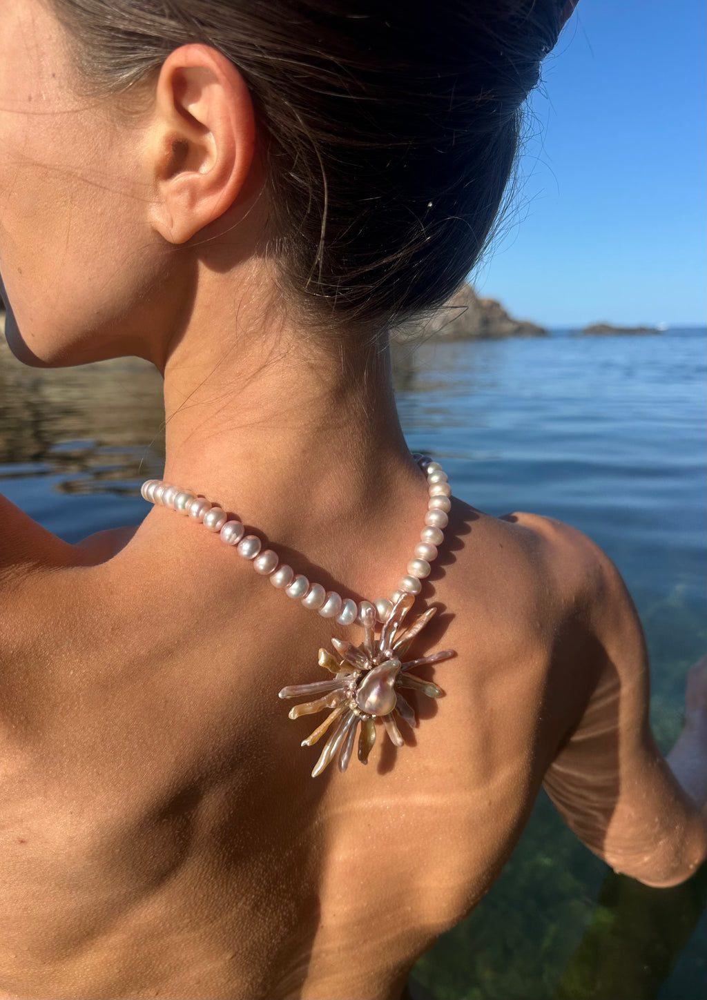 SOL NECKLACE