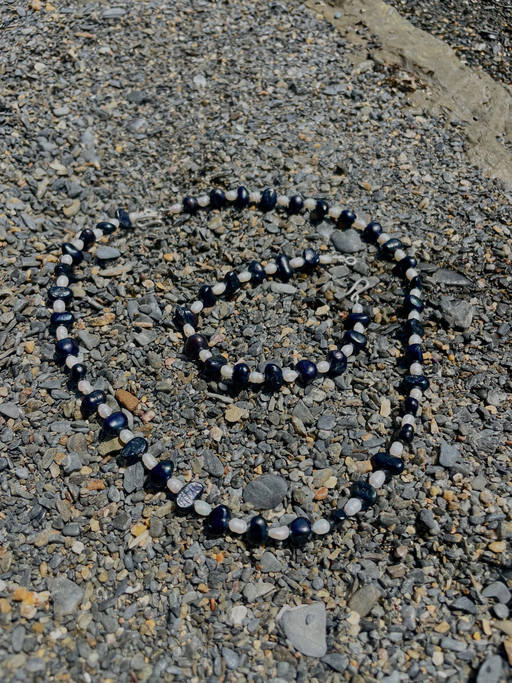 ROBERT NECKLACE