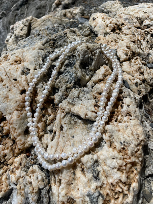 CHANEL NECKLACE