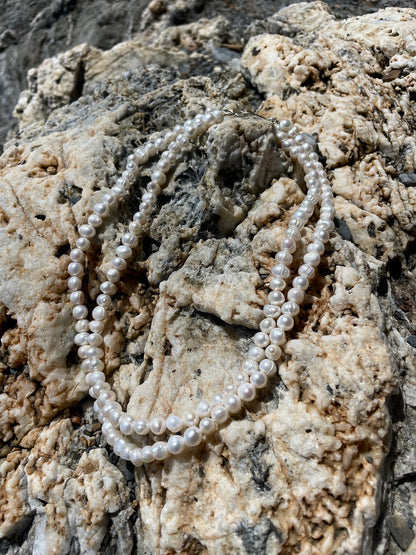CHANEL NECKLACE