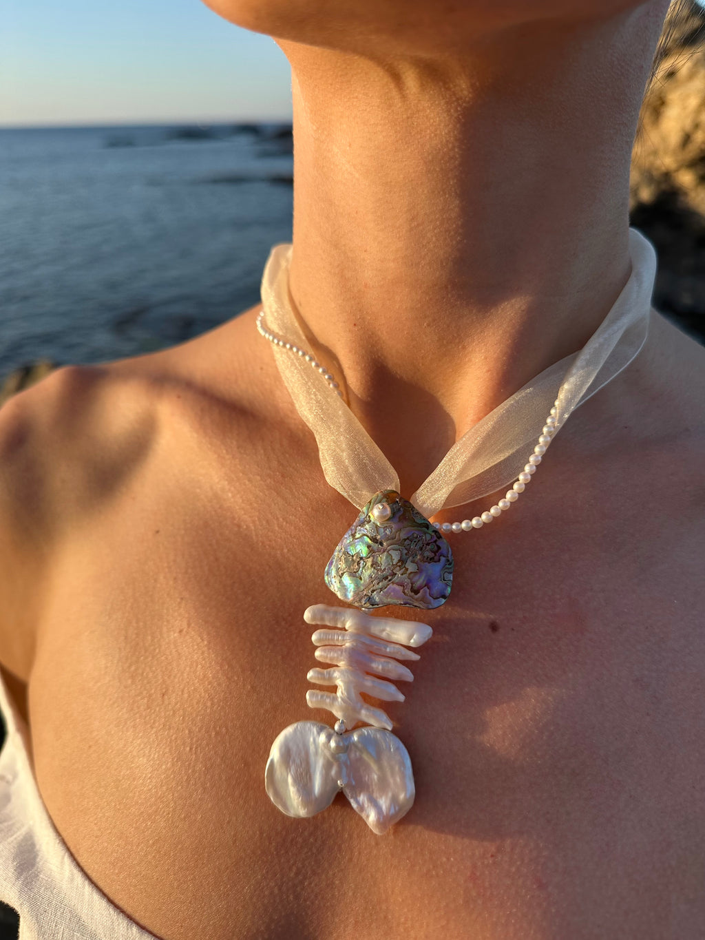 FISHGRÄTE NECKLACE