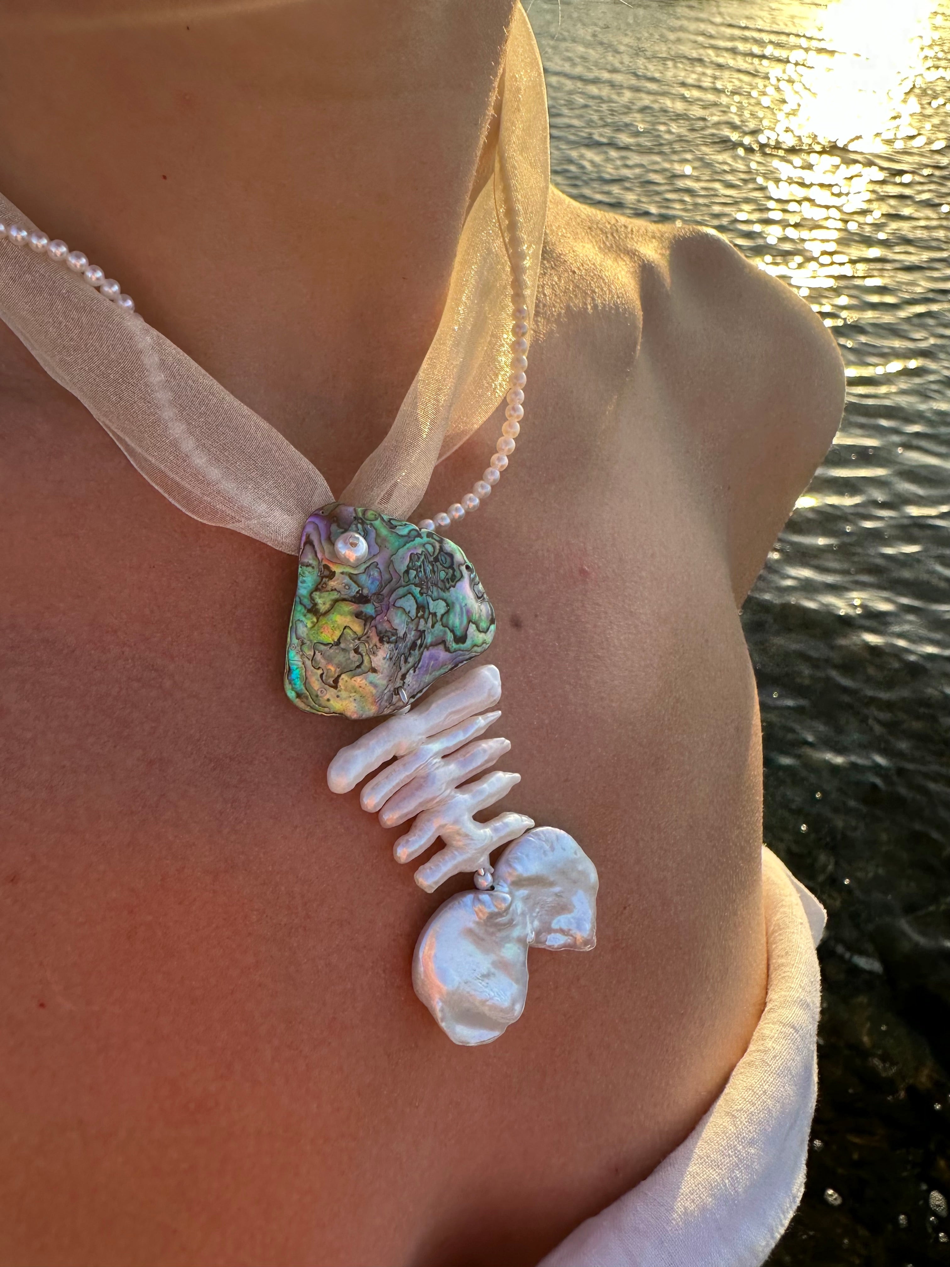 FISHGRÄTE NECKLACE