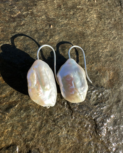 HOLO EARRINGS