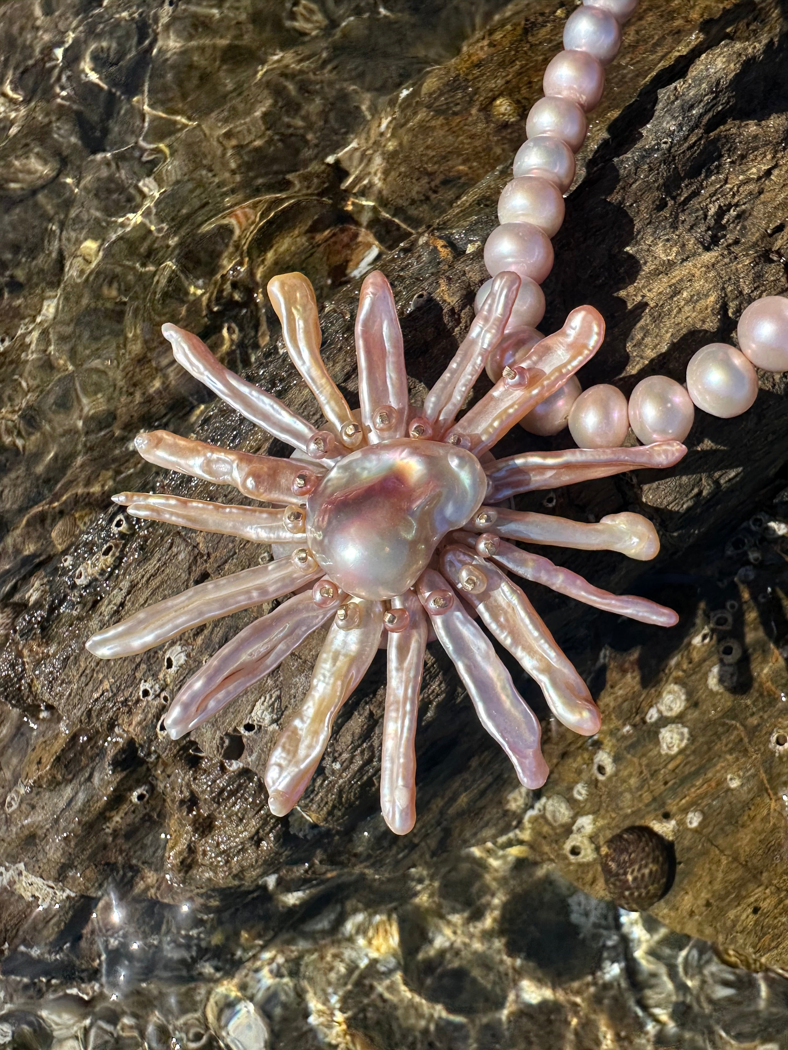 SOL NECKLACE