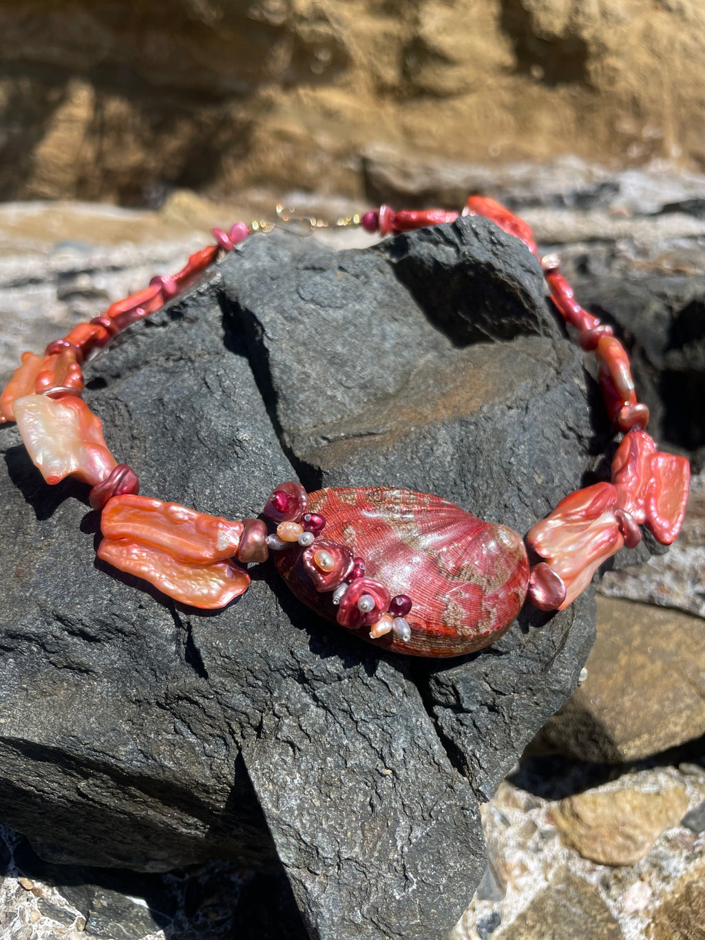 RUBRA NECKLACE