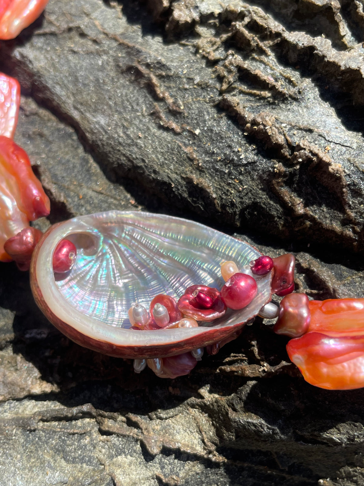 RUBRA NECKLACE