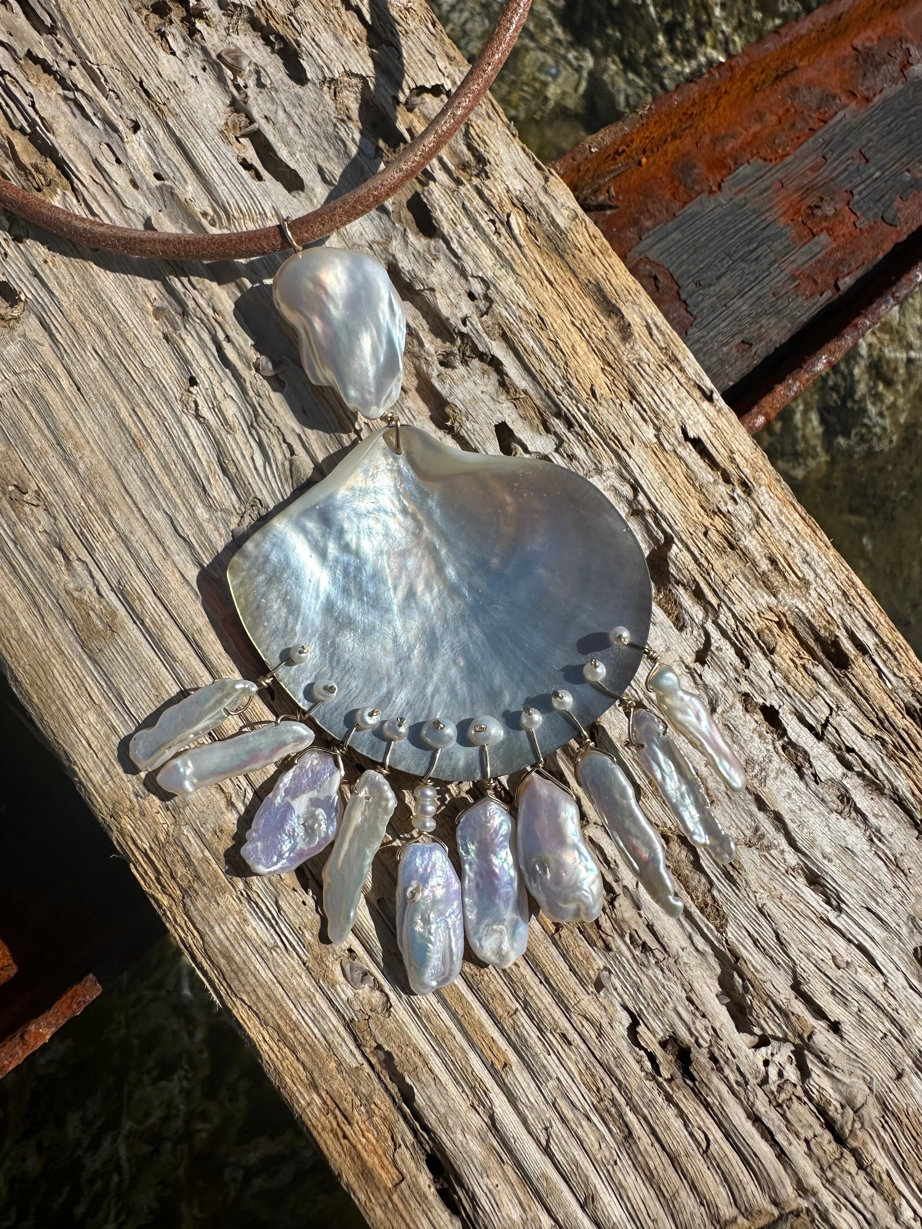 COCOA NECKLACE