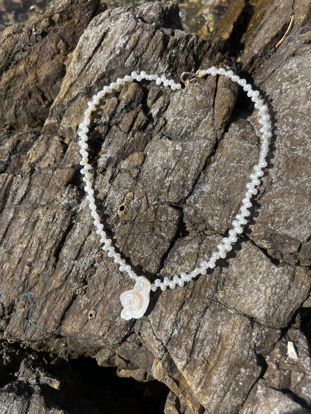 EVY NECKLACE