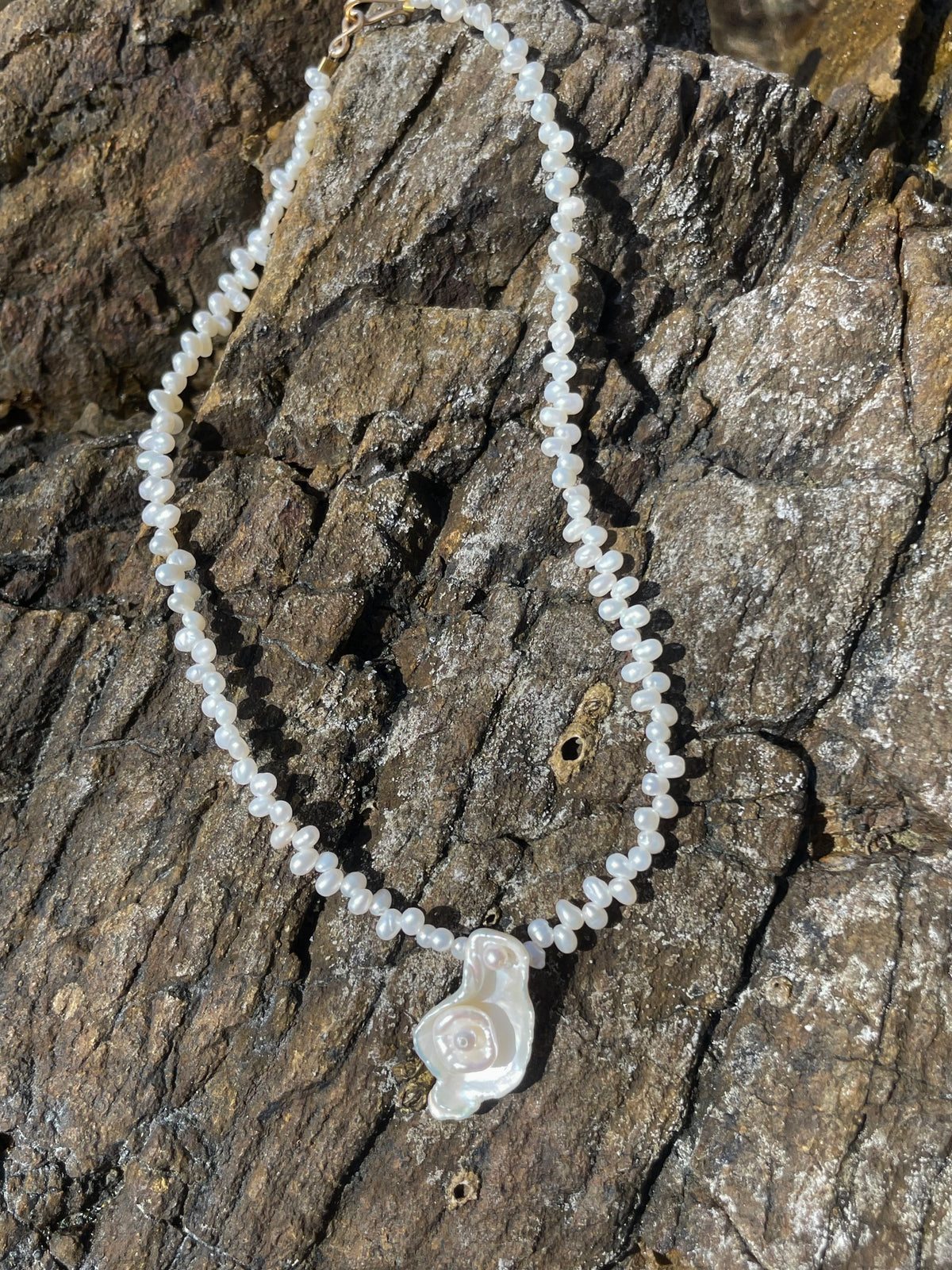 EVY NECKLACE