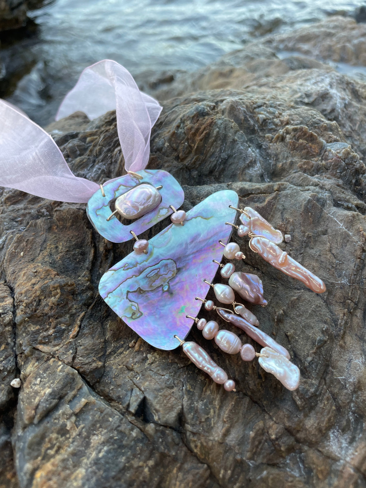 ROSALIE NECKLACE