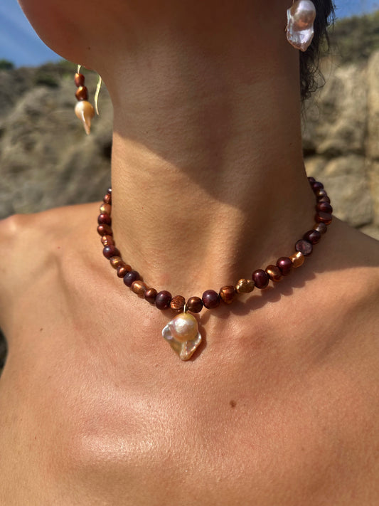 GABY NECKLACE