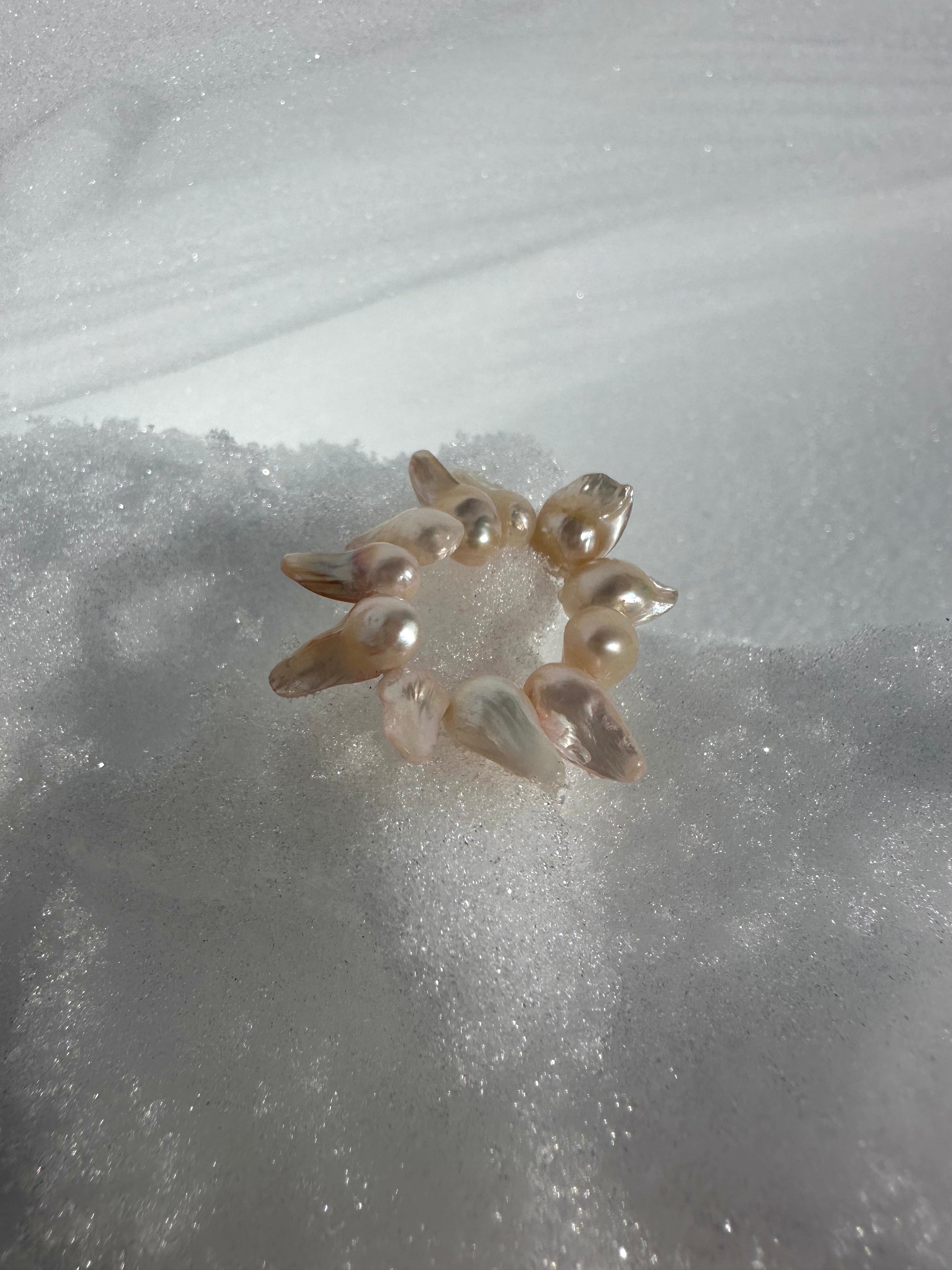 AURA RING