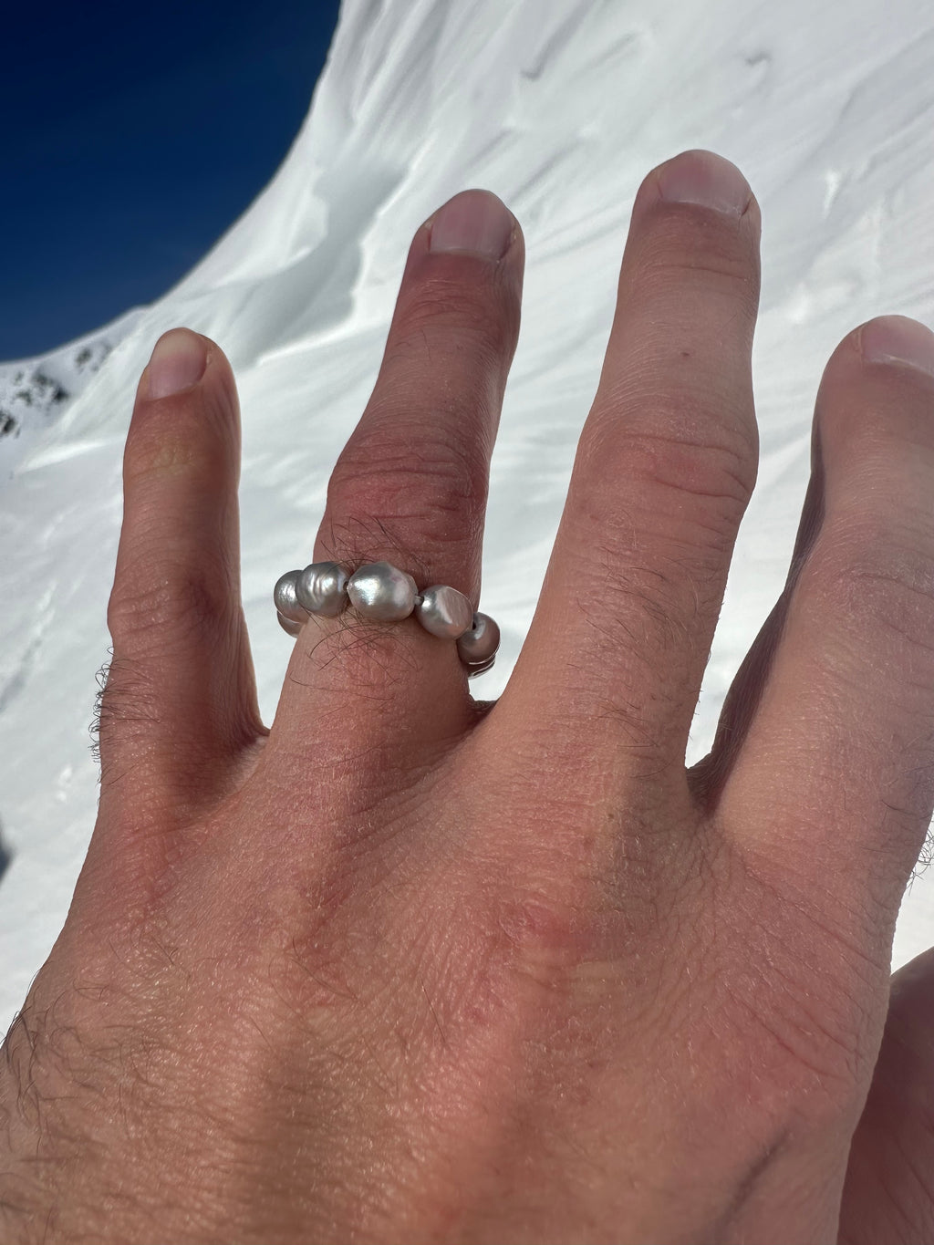 GREY RING