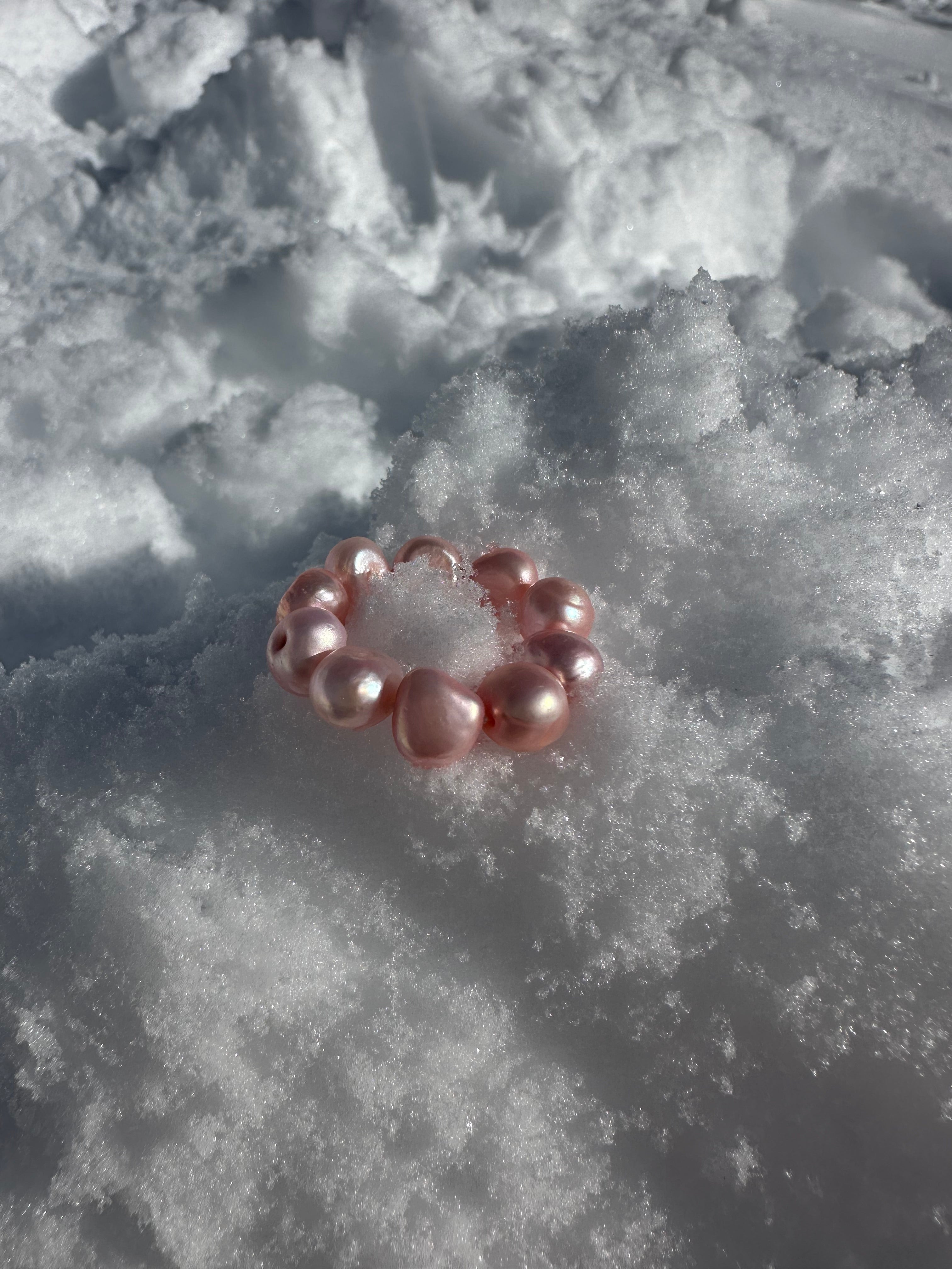 LORAVAE RING