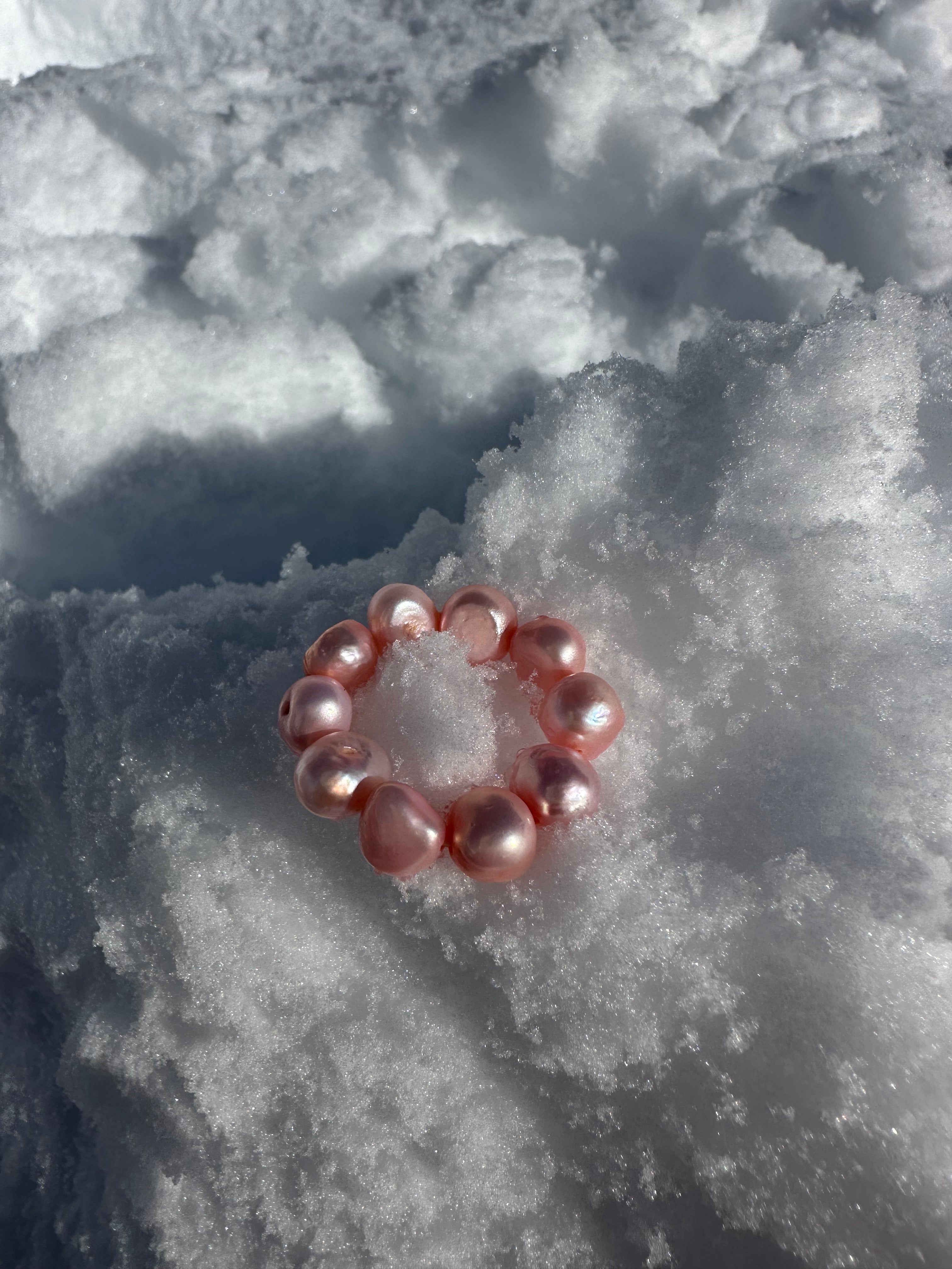 LORAVAE RING