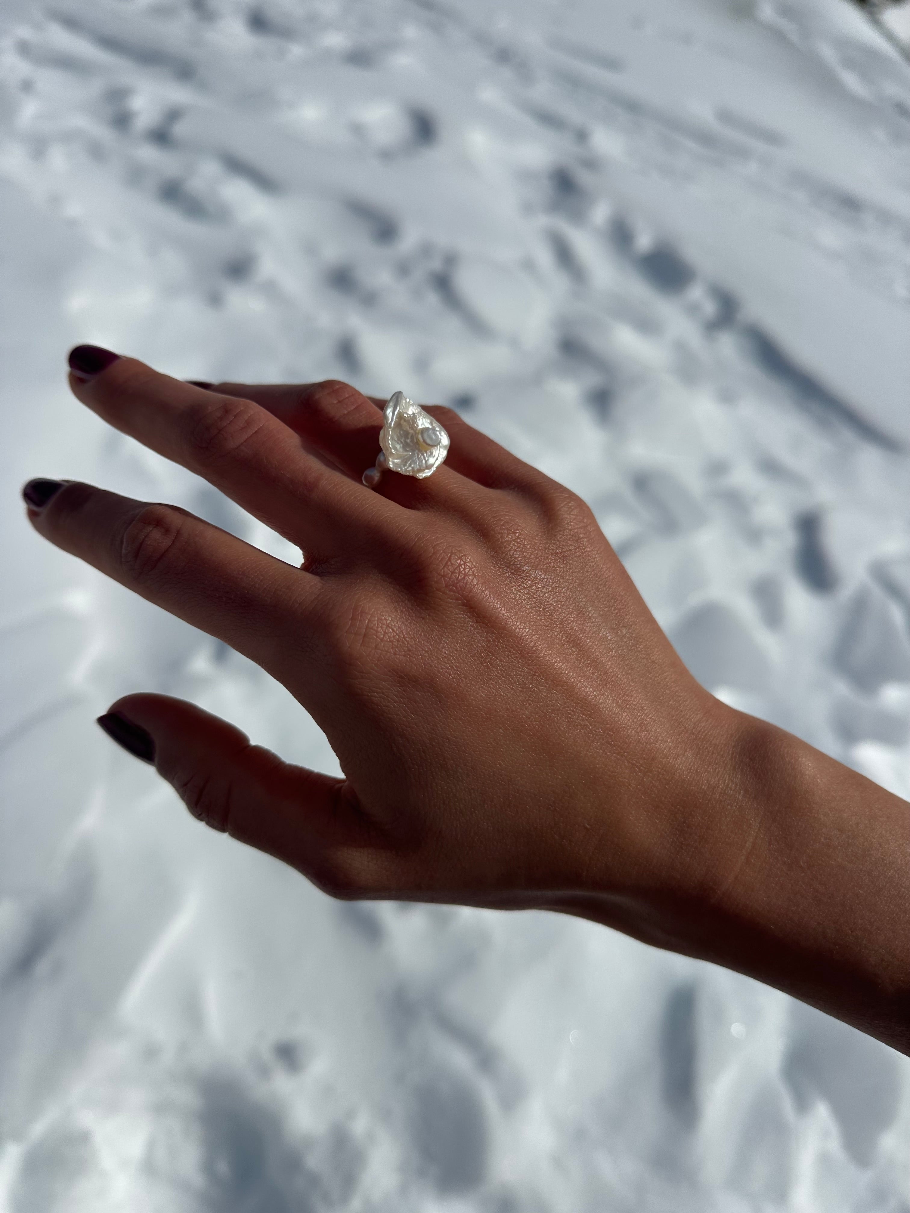BEGONY RING