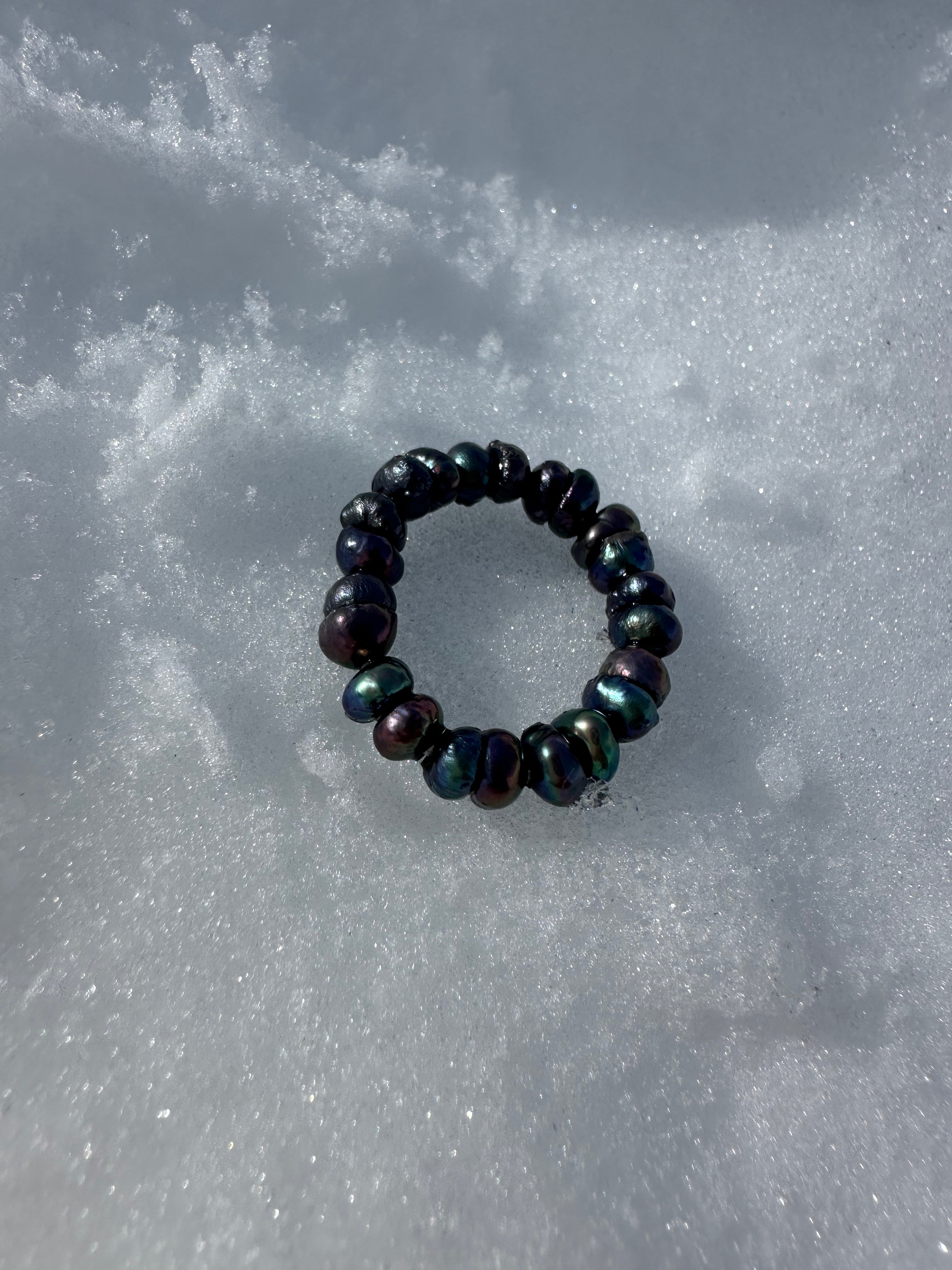 NOIR RING