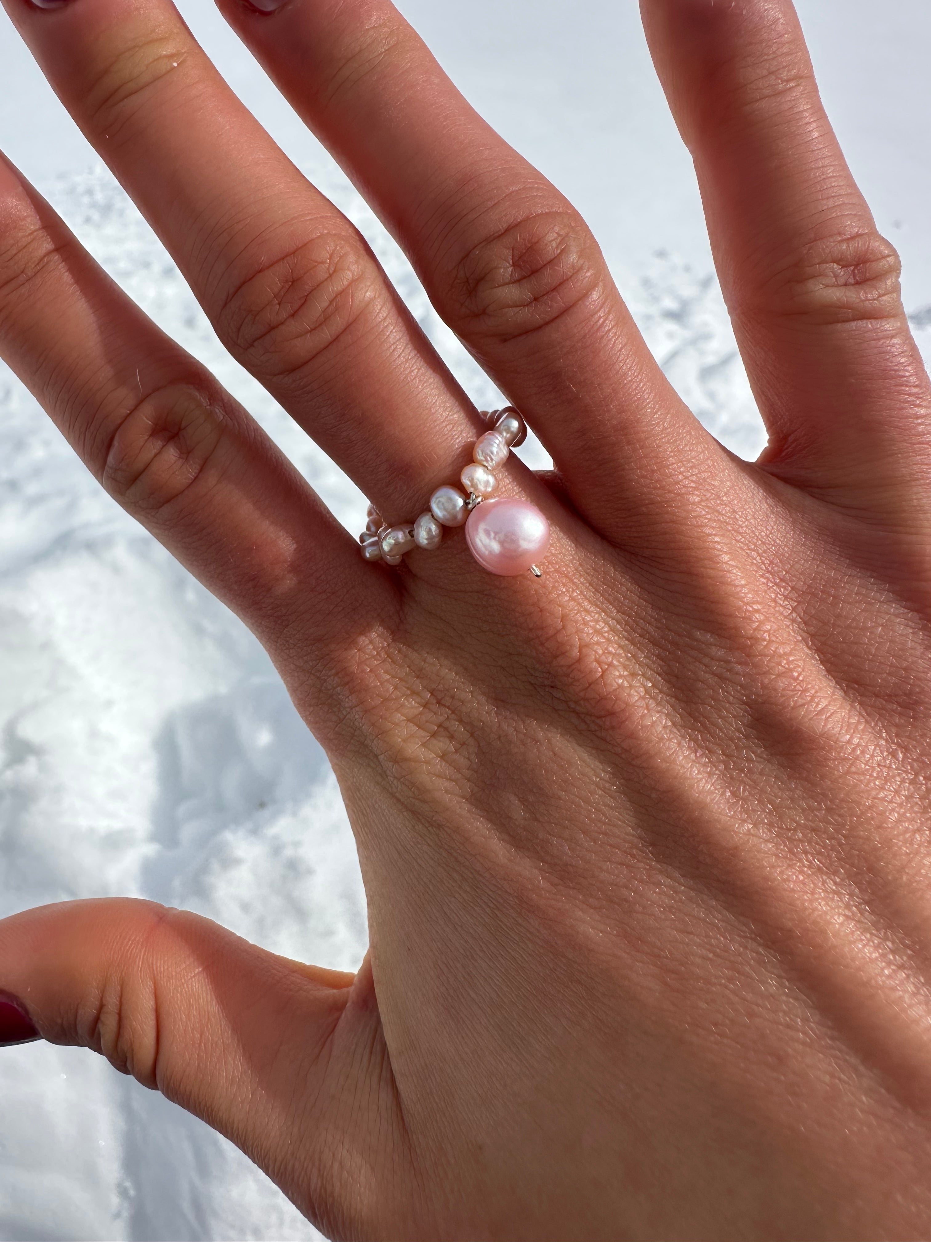 BLUSH RING